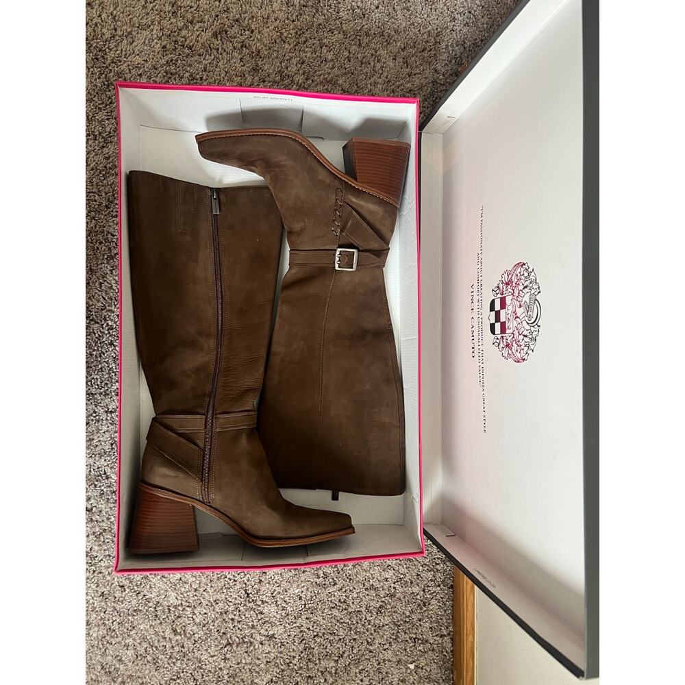 New Vince Camuto Wide Calf Tall Boots Square Toe 9.5 Mink Suede Prep Chunky Heel - Picture 2 of 7
